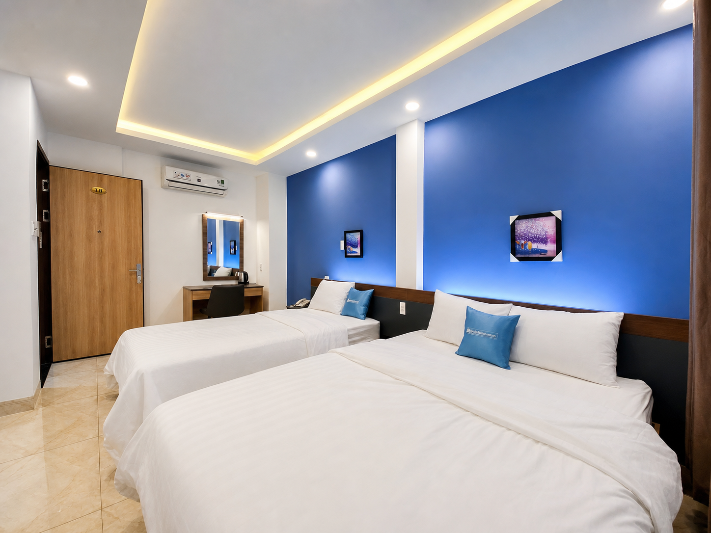 Premium Double/Twin — Phòng hai giường